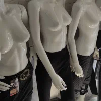 5عدد مانکن زنانه  با کله  و جدا شونده