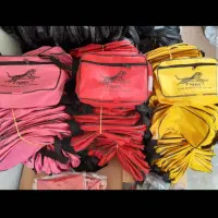 انواع کیف های آرایشی مسافرتی ورزشی ابزار طبقاتی