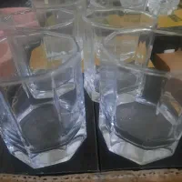 لیوان|کلکسیون اشیاء عتیقه|قم, باجک دو|دیوار