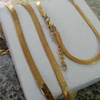 ست دستبند و گردنبند