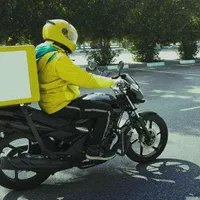 استخدام پیک موتوری