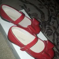 کفش بچه‌ گانه