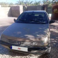 بژو 405 عروسک