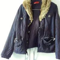 پالتو|لباس|سنندج, |دیوار