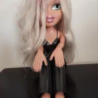 سه عدد برتز نشسته