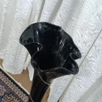 گلدان مشکی