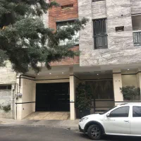 سوهانک/شهرک لاله/واحد نوساز/۱۰۲ متری