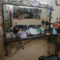 دکور آرایشگاه کامل با آینه