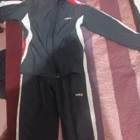 لباس ورزشی پسرانه رنگ سورمه ای مرتب و شیک