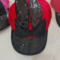 کلاه|لباس|حمیدیا, |دیوار