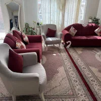 مبل ۷ نفره به همراه میز نهار خوری