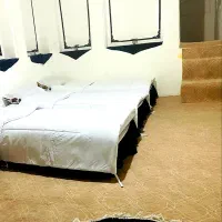 سوئیت/امن و نقلی/مرکز شیراز با وسایل|اجارهٔ خانه و ویلا|شیراز, سیاه سنگ|دیوار