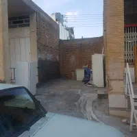 زمین-مغازه