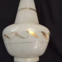 حباب  چراغ سفید وطلایی