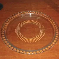 دیس گرد شیشه ای