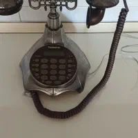 تلفن و میز تلفن نو