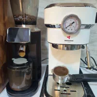 فروش قهوه ساز و اسیاب دیجیتال سه ماه کارکرده