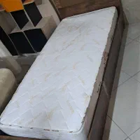 تخت ینفره بهمراه تشک طبی فنری