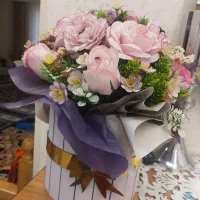 گل مصنوعی سالم و نو