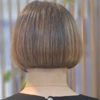 کوتاهی تخصصی|خدمات آرایشگری و زیبایی|شیراز, کاراندیش|دیوار