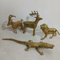 مجسمه برنزی|مجسمه، تندیس، ماکت|رباط‌کریم, انجم آباد|دیوار