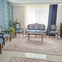 مبل و میز ناهارخوری