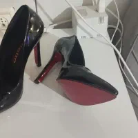 کفش مجلسی لوبوتان سایز38 نو استفاده نشده