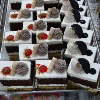 انواع شیرینی خشک تر