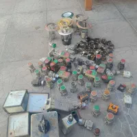 باسلام مقداری کلید امپر جا لامپی برا فروش|مصالح و تجهیزات ساختمان|ماهان, |دیوار