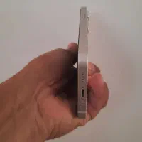 اپل iPhone 13 با حافظهٔ ۱۲۸ گیگابایت