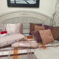 تخت و میز آرایش فروش