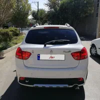 کوئیک اتوماتیک 1402|خودرو سواری و وانت|اصفهان, آفاران|دیوار