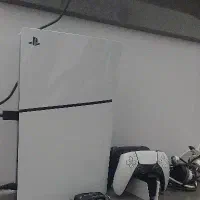 فروش فوری pes5 با دو دسته و پایه شارژ نو ۱ترابایت