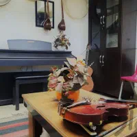 آموزش پیانو و سلفژ