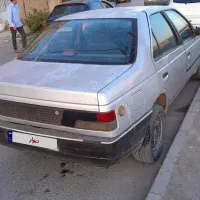 پژو روا ۸۷ نقره‌ای