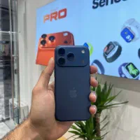 آیفون ۱۷ پرو شرکتی