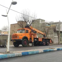 جرثقیل کفی و دکل بلند