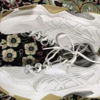 کفش asicsوالیبالی|کیف، کفش، کمربند|نیشابور, سید جمال الدین|دیوار