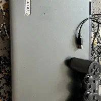 لپ تاپ ایسر همراه با شارژر