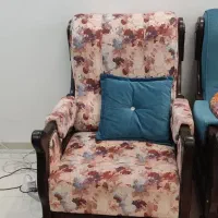 فروش یک دست مبل مدل آمریکایی هشت میلیون تومان|مبلمان خانگی و میز عسلی|زنجان, |دیوار