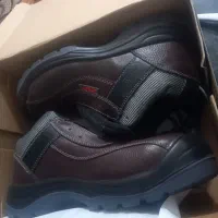 کفش ایمنی ضدبرق