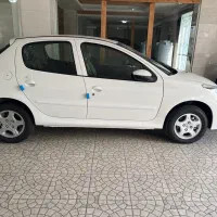 پژو 207i اتوماتیک TU5P،سقف فلز ارتقاع ،۱۴۰۴ خشک|خودرو سواری و وانت|رشت, توشیبا|دیوار