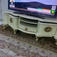 میز تلویزیون و کمد لباس