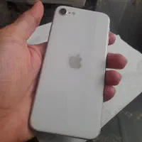 آیفون se2020 128g