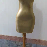 مانکن ایستاده ونیم تنه