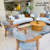 مبل.      ژاله