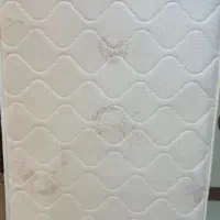 تشک نوزادی تمیز