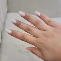 کاشت وخدمات ناخن