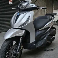 پژوxp400 وسپا رد gts۳۰۰ adv350 مدلی pcx160 gtv300