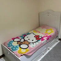 ست تخت و کمد و کشو و پاتختی سفید ساده